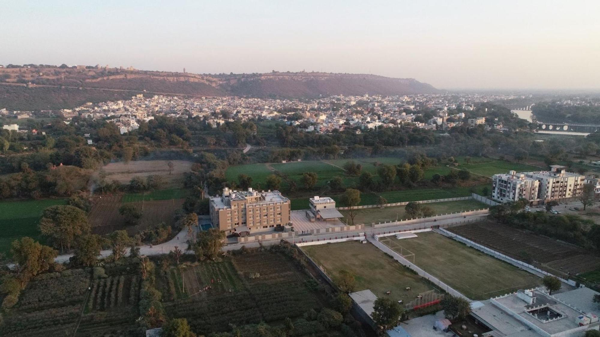 Kukda Resort Chittorgarh Eksteriør bilde